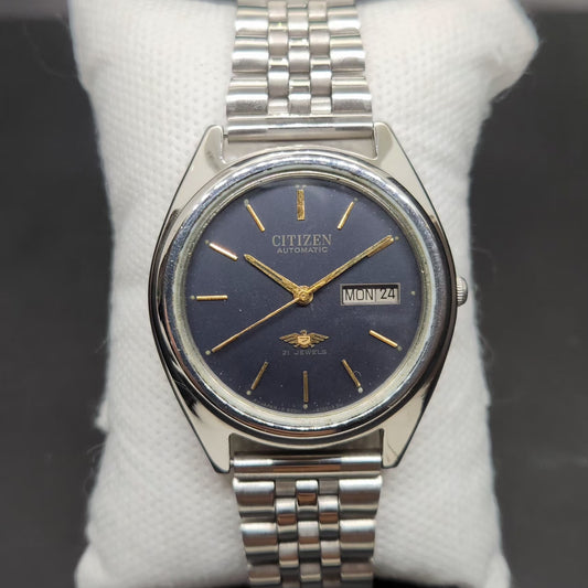 Vintage 1975 Original Citizen Automatic 8200 Blue Face 37MM case Day-Date Japanese Men's Wrist Watch CT54