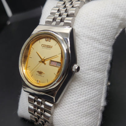 Vintage 1975 Original Citizen Automatic 8200 Gold Face 36MM case Day-Date Japanese Men's Wrist Watch CT58