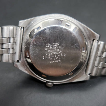 Vintage 1975 Original Citizen Automatic 8200 Gold Face 36MM case Day-Date Japanese Men's Wrist Watch CT58