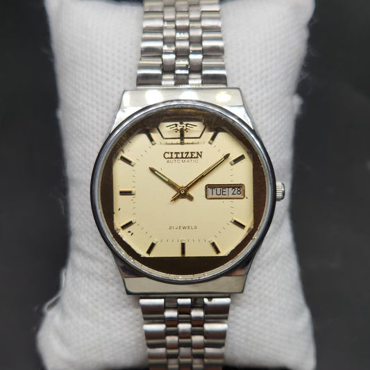 Vintage 1983 Original Citizen Automatic 8200 Gold Face 36MM case Day-Date Japanese Men's Wrist Watch CT62