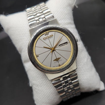 Vintage 1974 Original Citizen Automatic 8200 Silver Face 35MM case Day-Date Japanese Men's Wrist Watch CT64