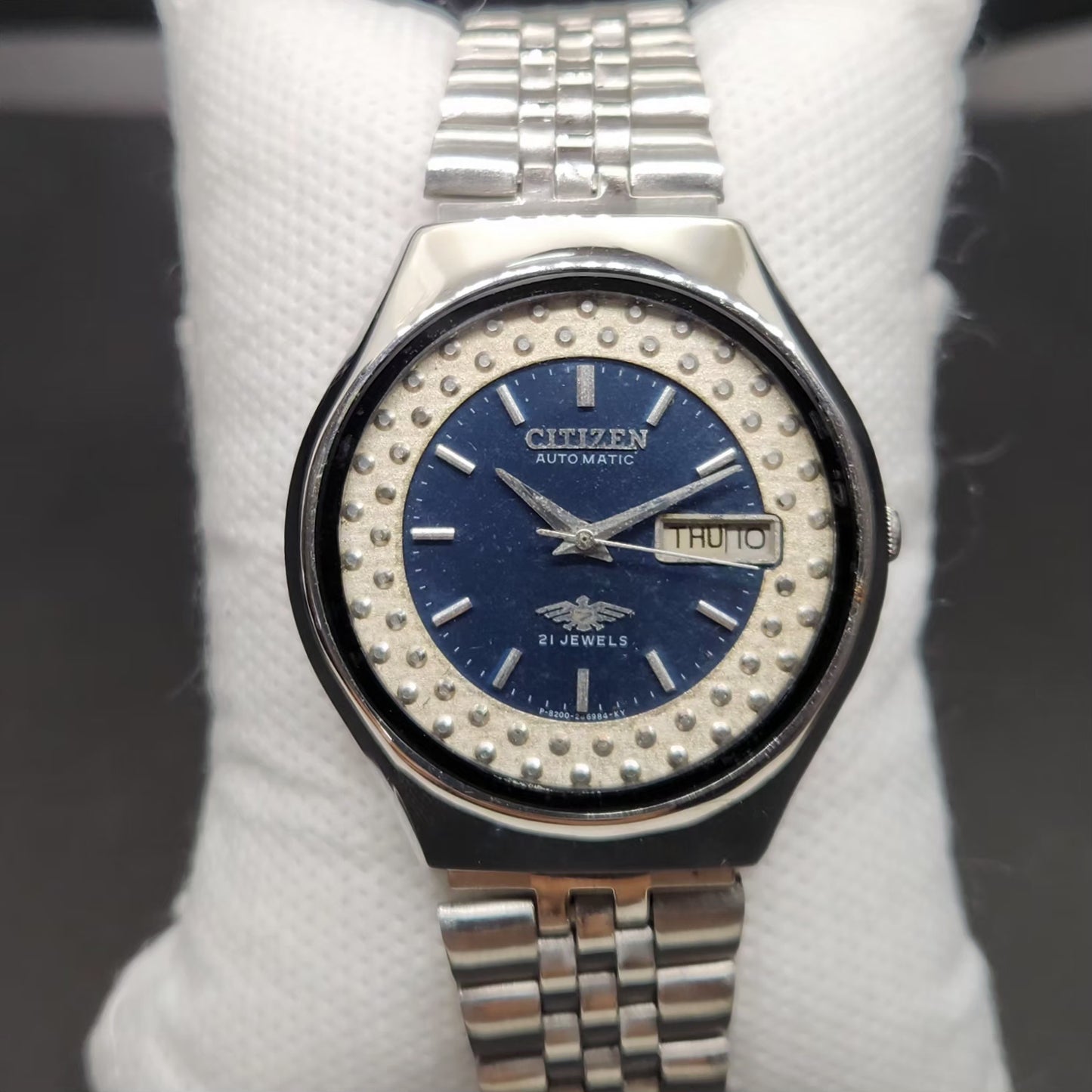 Vintage 1974 Original Citizen Automatic 8200 Blue Face 37MM case Day-Date Japanese Men's Wrist Watch CT68