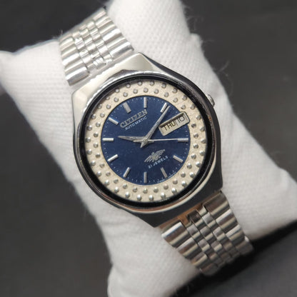 Vintage 1974 Original Citizen Automatic 8200 Blue Face 37MM case Day-Date Japanese Men's Wrist Watch CT68