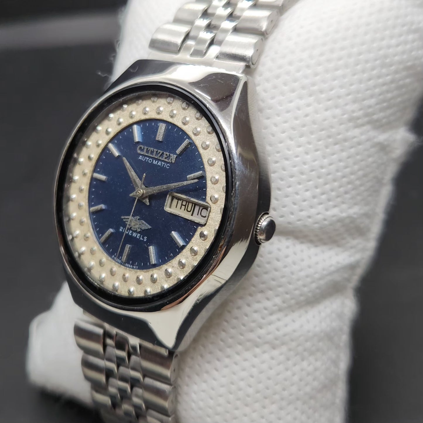 Vintage 1974 Original Citizen Automatic 8200 Blue Face 37MM case Day-Date Japanese Men's Wrist Watch CT68