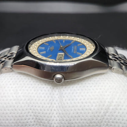 Vintage 1974 Original Citizen Automatic 8200 Blue Face 37MM case Day-Date Japanese Men's Wrist Watch CT68