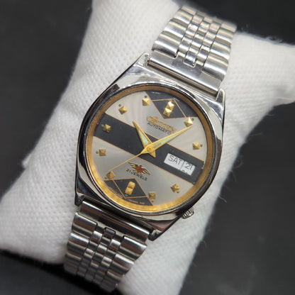 Vintage 1981 Original Citizen Automatic 8200 Gold Face 34MM case Day-Date Japanese Men's Wrist Watch CT71