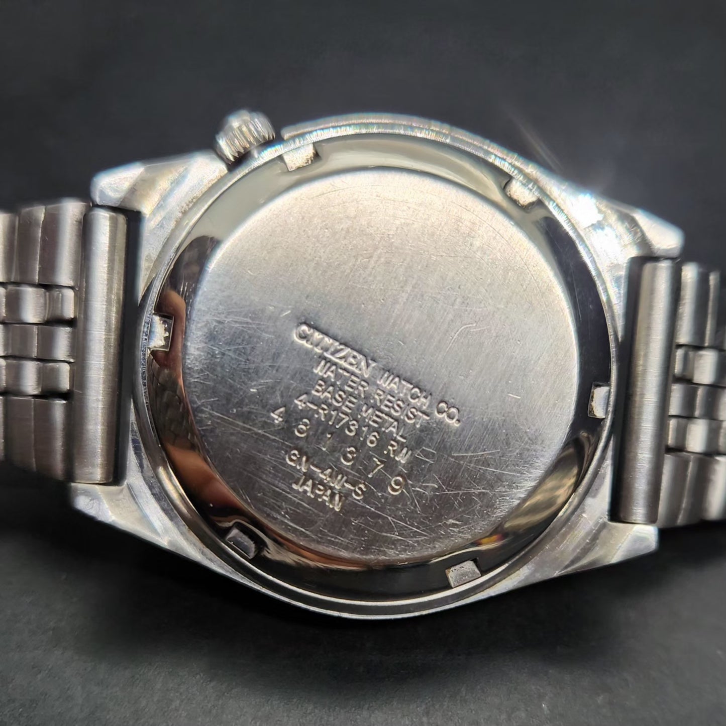 Vintage 1981 Original Citizen Automatic 8200 Gold Face 34MM case Day-Date Japanese Men's Wrist Watch CT71