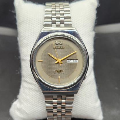 Vintage 1978 Original Citizen Automatic 8200 Grey Face 36MM case Day-Date Japanese Men's Wrist Watch CT73