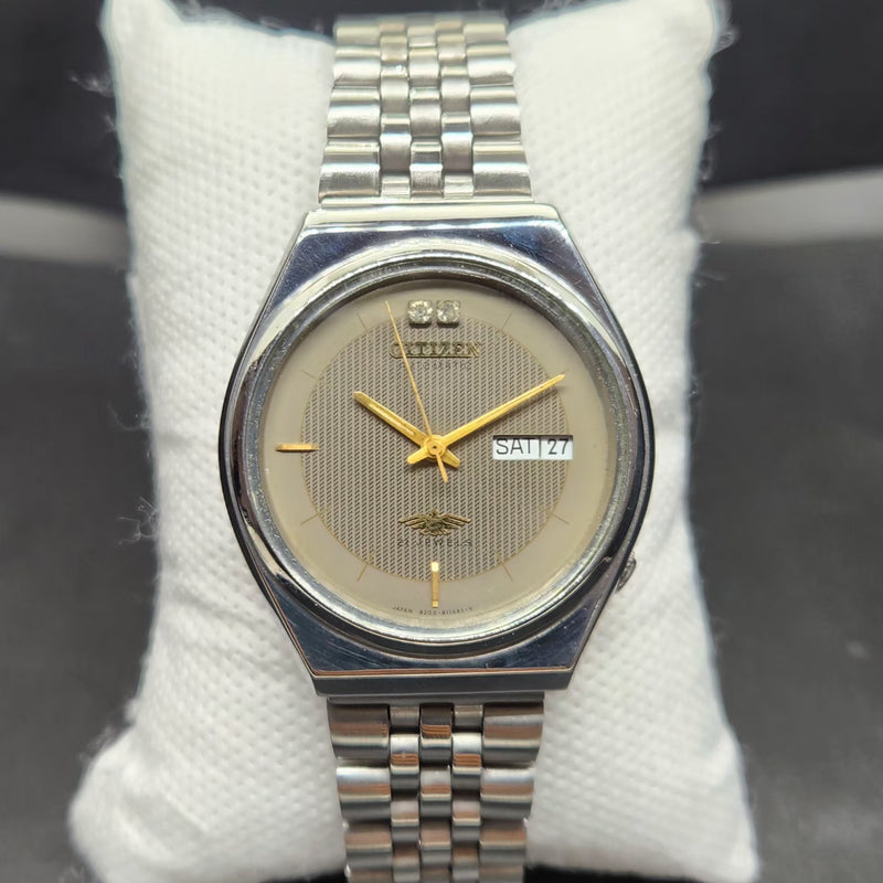 Vintage 1978 Original Citizen Automatic 8200 Grey Face 36MM case Day-Date Japanese Men's Wrist Watch CT73