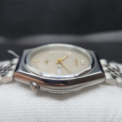 Vintage 1978 Original Citizen Automatic 8200 Grey Face 36MM case Day-Date Japanese Men's Wrist Watch CT73