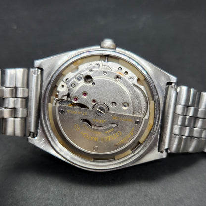 Vintage 1977 Original Citizen Automatic 8200 Silver Face 34MM case Day-Date Japanese Men's Wrist Watch CT74