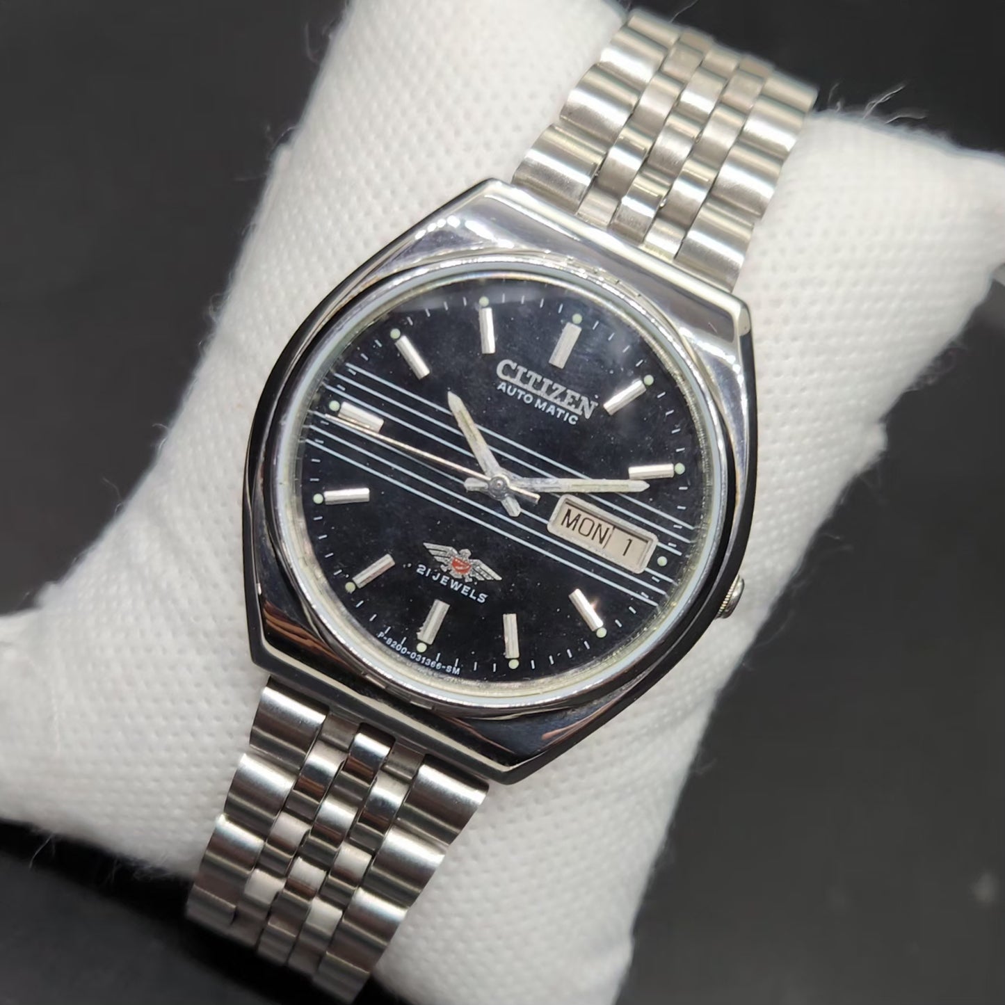 Vintage 1982 Original Citizen Automatic 8200 Black Face 36MM case Day-Date Japanese Men's Wrist Watch CT75