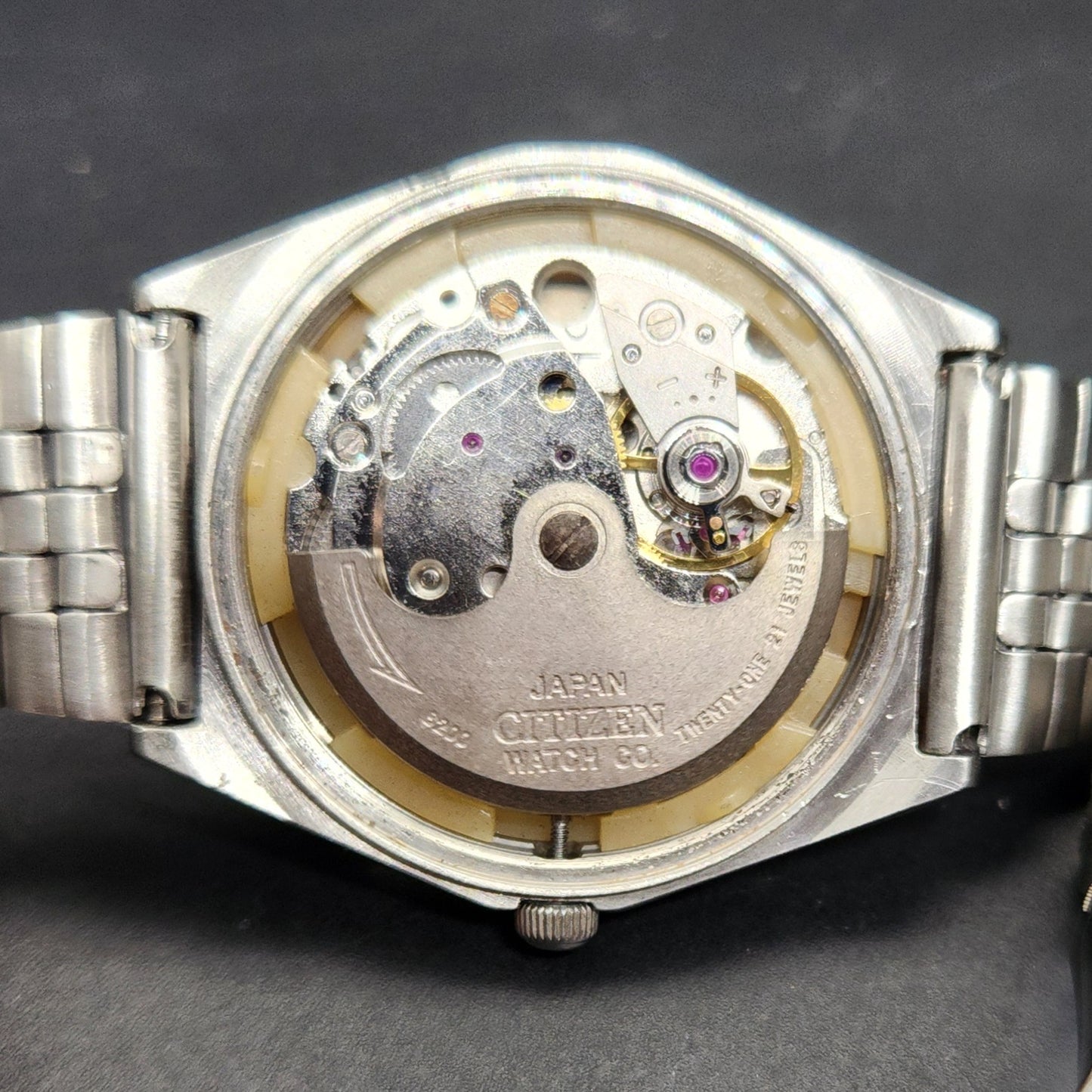 Vintage 1979 Original Citizen Automatic 8200 Blue Face 35MM case Day-Date Japanese Men's Wrist Watch CT76
