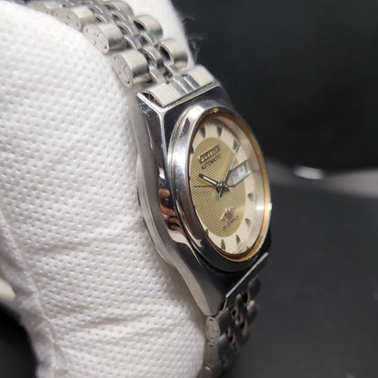 Vintage 1978 Original Citizen Automatic 8200 Cream Face 33MM case Day-Date Japanese Men's Wrist Watch CT77