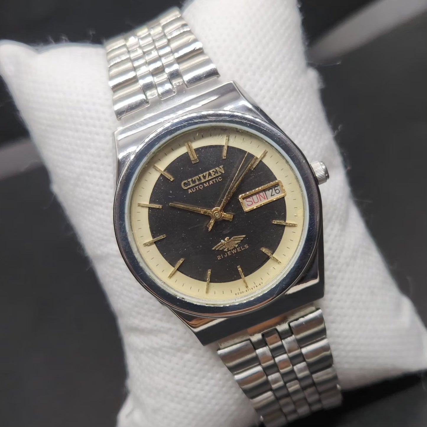 Vintage 1983 Original Citizen Automatic 8200 Grey Face 34MM case Day-Date Japanese Men's Wrist Watch CT78