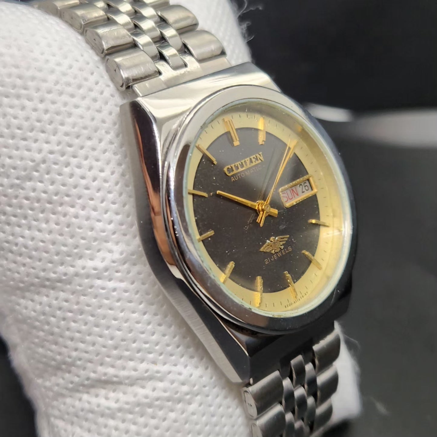 Vintage 1983 Original Citizen Automatic 8200 Grey Face 34MM case Day-Date Japanese Men's Wrist Watch CT78