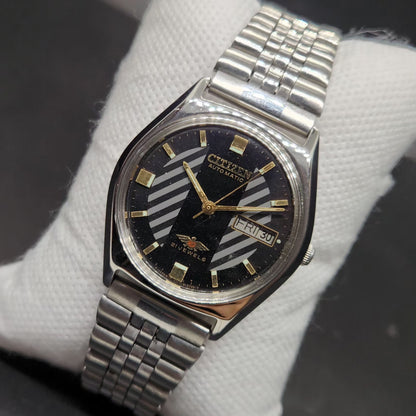 Vintage 1978 Original Citizen Automatic 8200 Black Face 34MM case Day-Date Japanese Men's Wrist Watch CT79