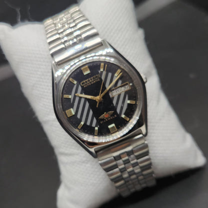 Vintage 1978 Original Citizen Automatic 8200 Black Face 34MM case Day-Date Japanese Men's Wrist Watch CT79