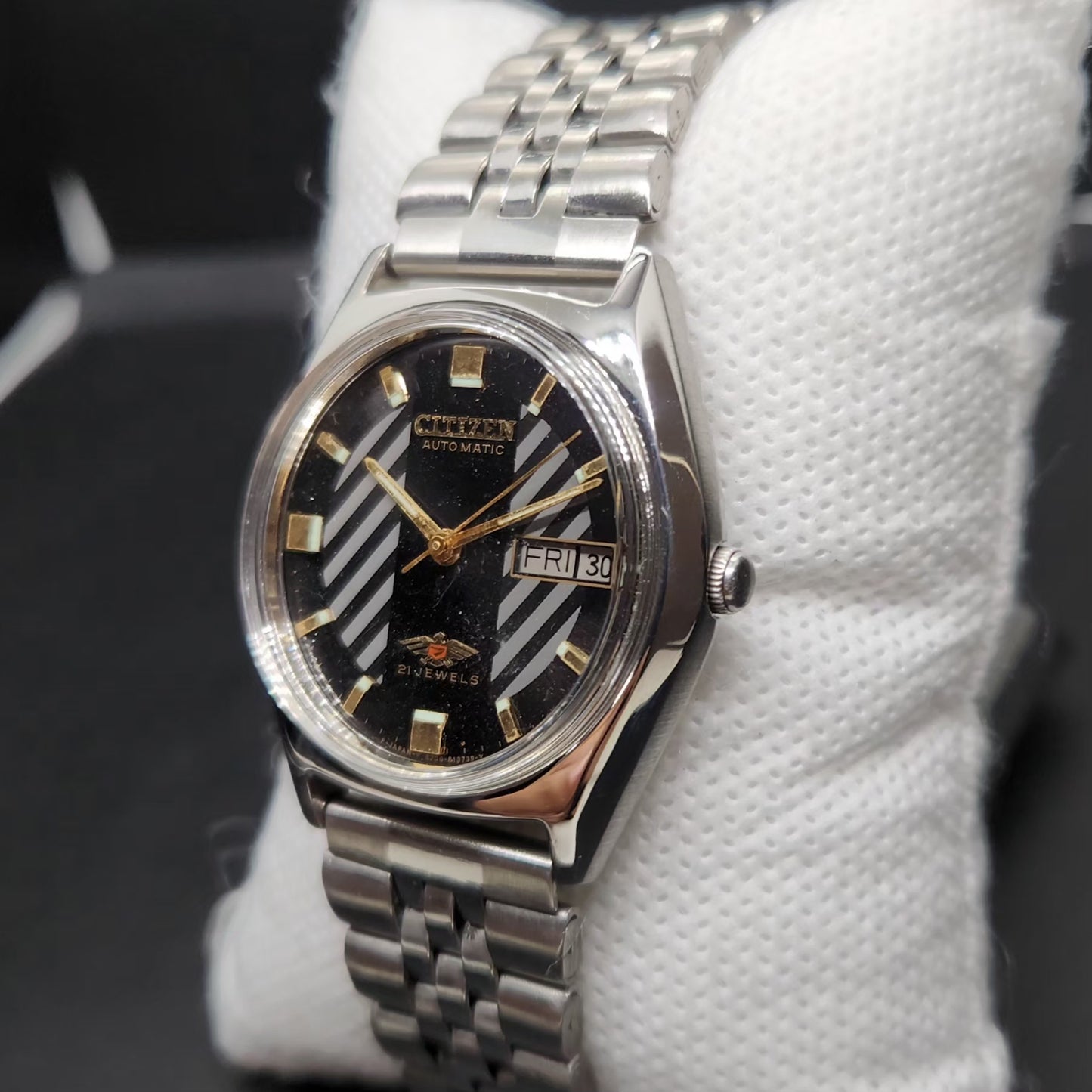 Vintage 1978 Original Citizen Automatic 8200 Black Face 34MM case Day-Date Japanese Men's Wrist Watch CT79