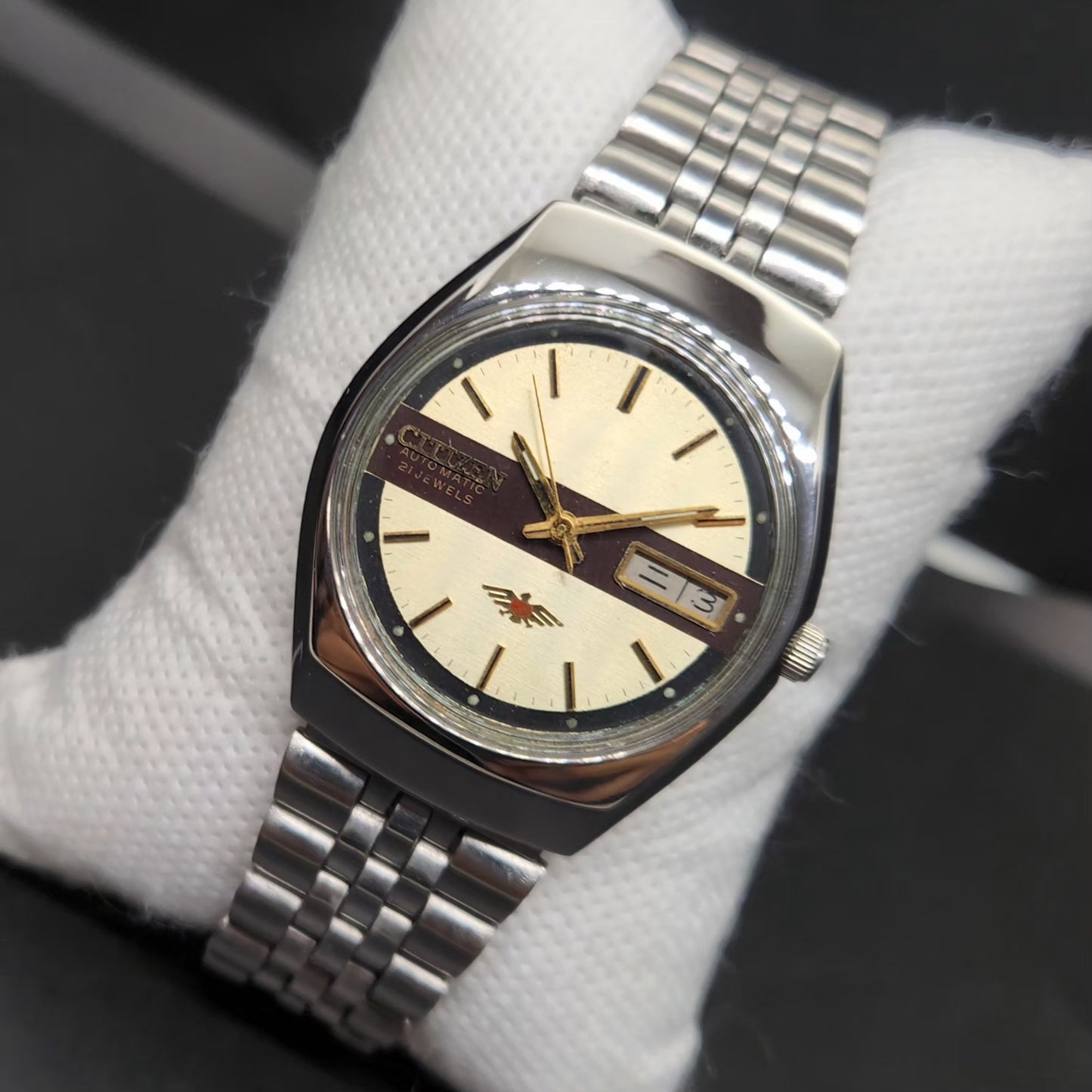 Vintage 1981 Original Citizen Automatic 8200 Gold Face 34MM case Day-Date Japanese Men's Wrist Watch CT80