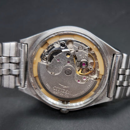 Vintage 1982 Original Citizen Automatic 8200 Gold Face 36MM case Day-Date Japanese Men's Wrist Watch CT81