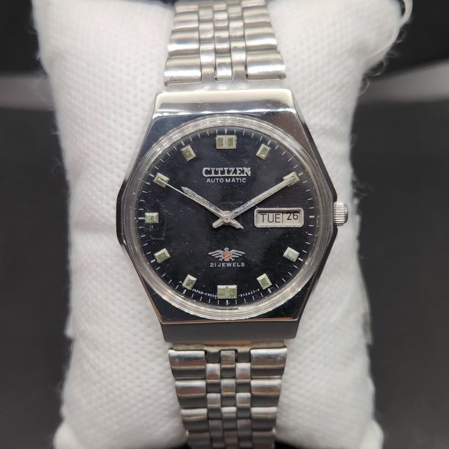 Vintage 1975 Original Citizen Automatic 8200 Black Face 35MM case Day-Date Japanese Men's Wrist Watch CT84