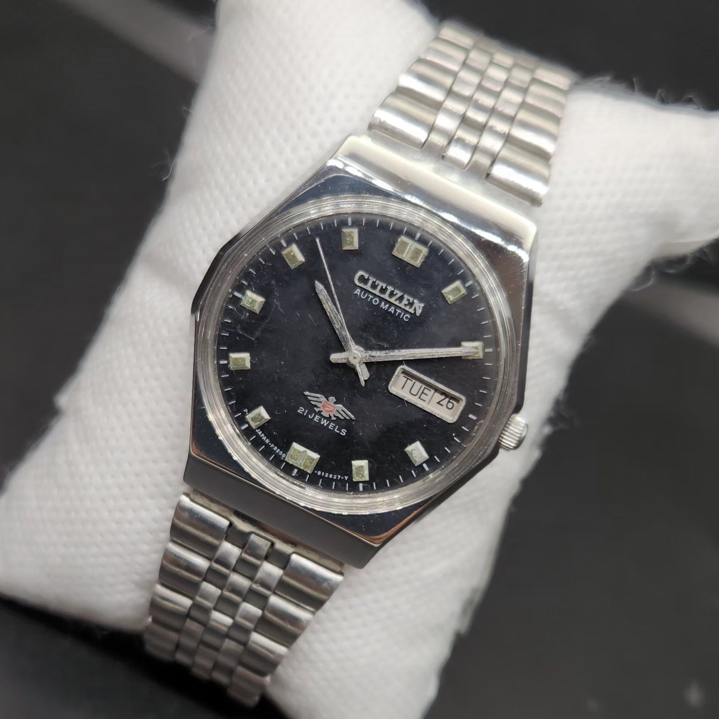 Vintage 1975 Original Citizen Automatic 8200 Black Face 35MM case Day-Date Japanese Men's Wrist Watch CT84
