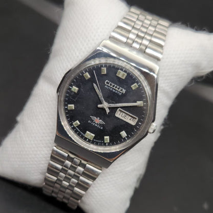 Vintage 1975 Original Citizen Automatic 8200 Black Face 35MM case Day-Date Japanese Men's Wrist Watch CT84