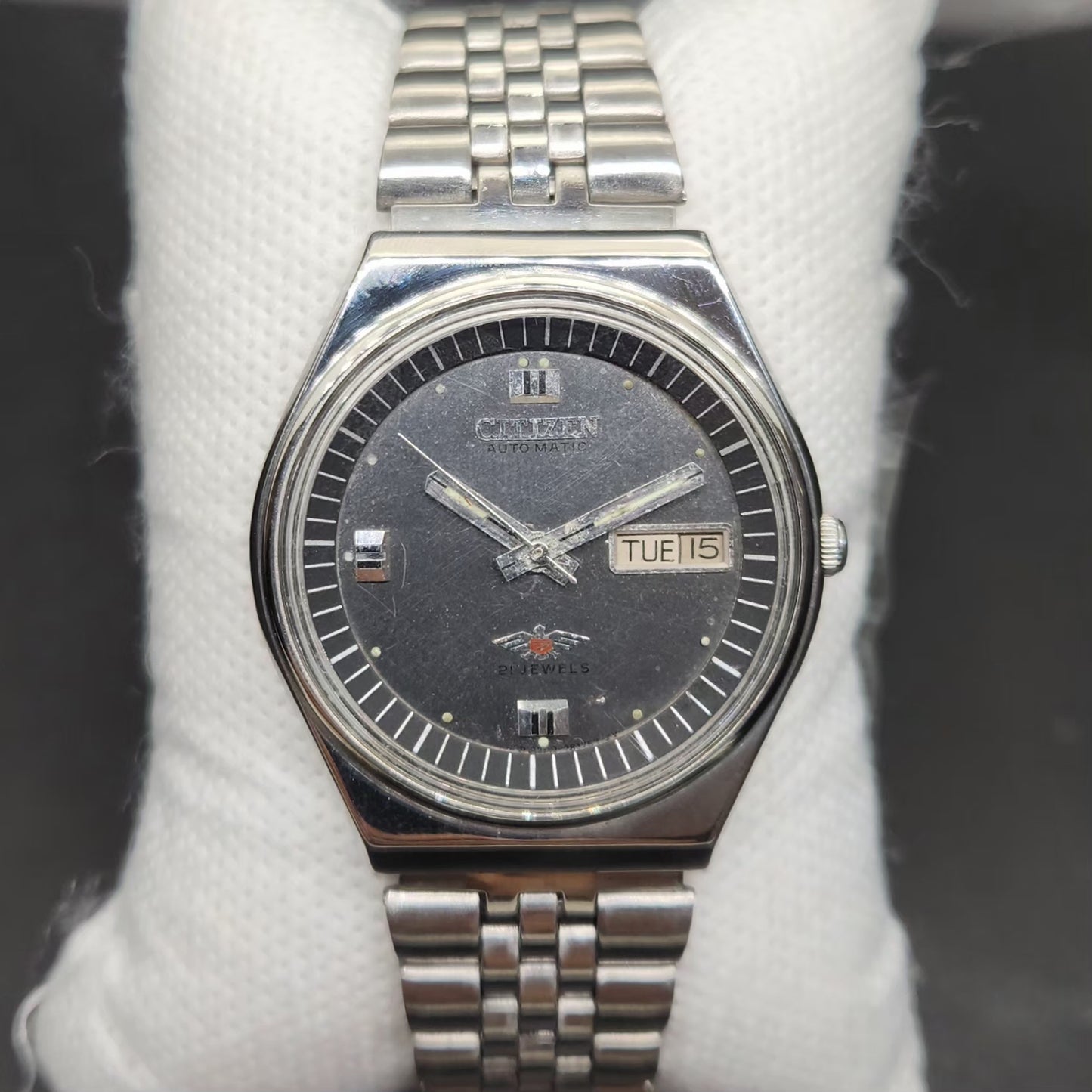 Vintage 1981 Original Citizen Automatic 8200 Grey Face 36MM case Day-Date Japanese Men's Wrist Watch CT85