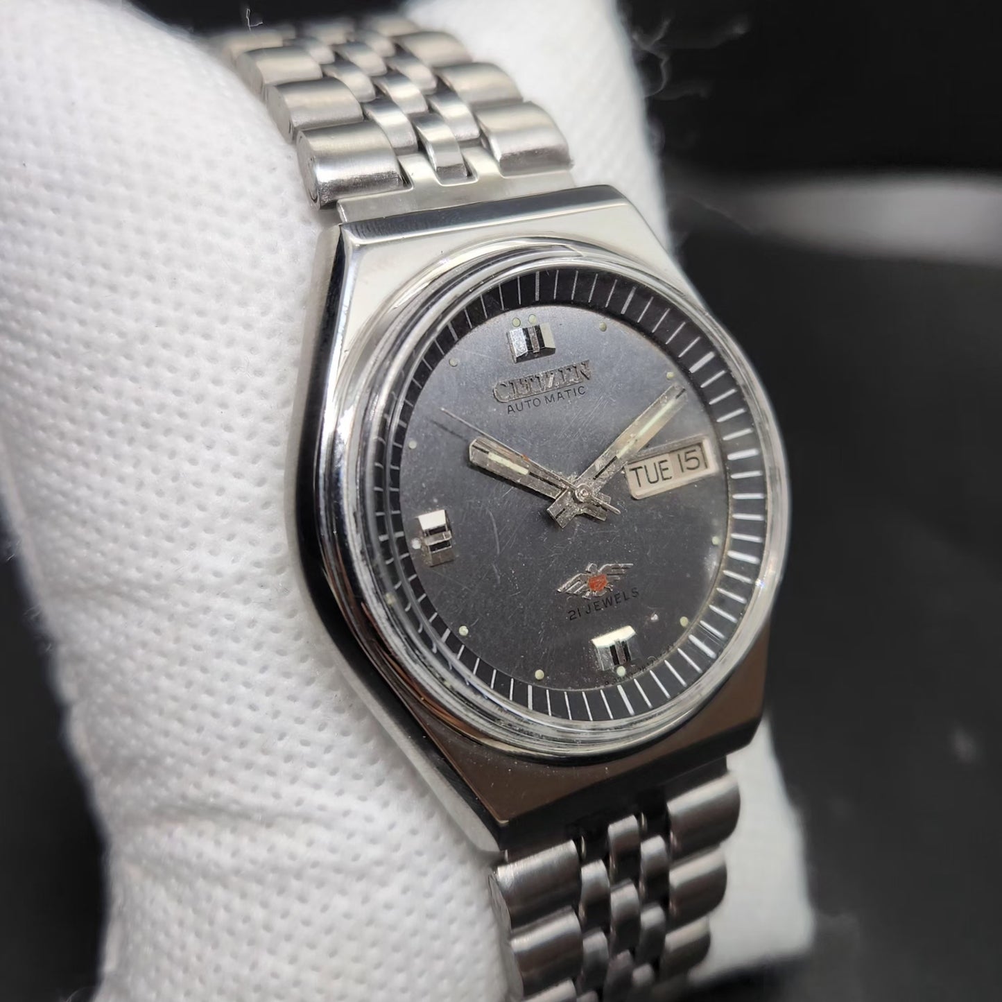 Vintage 1981 Original Citizen Automatic 8200 Grey Face 36MM case Day-Date Japanese Men's Wrist Watch CT85
