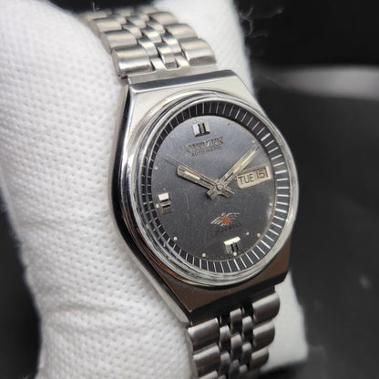 Vintage 1981 Original Citizen Automatic 8200 Grey Face 36MM case Day-Date Japanese Men's Wrist Watch CT85