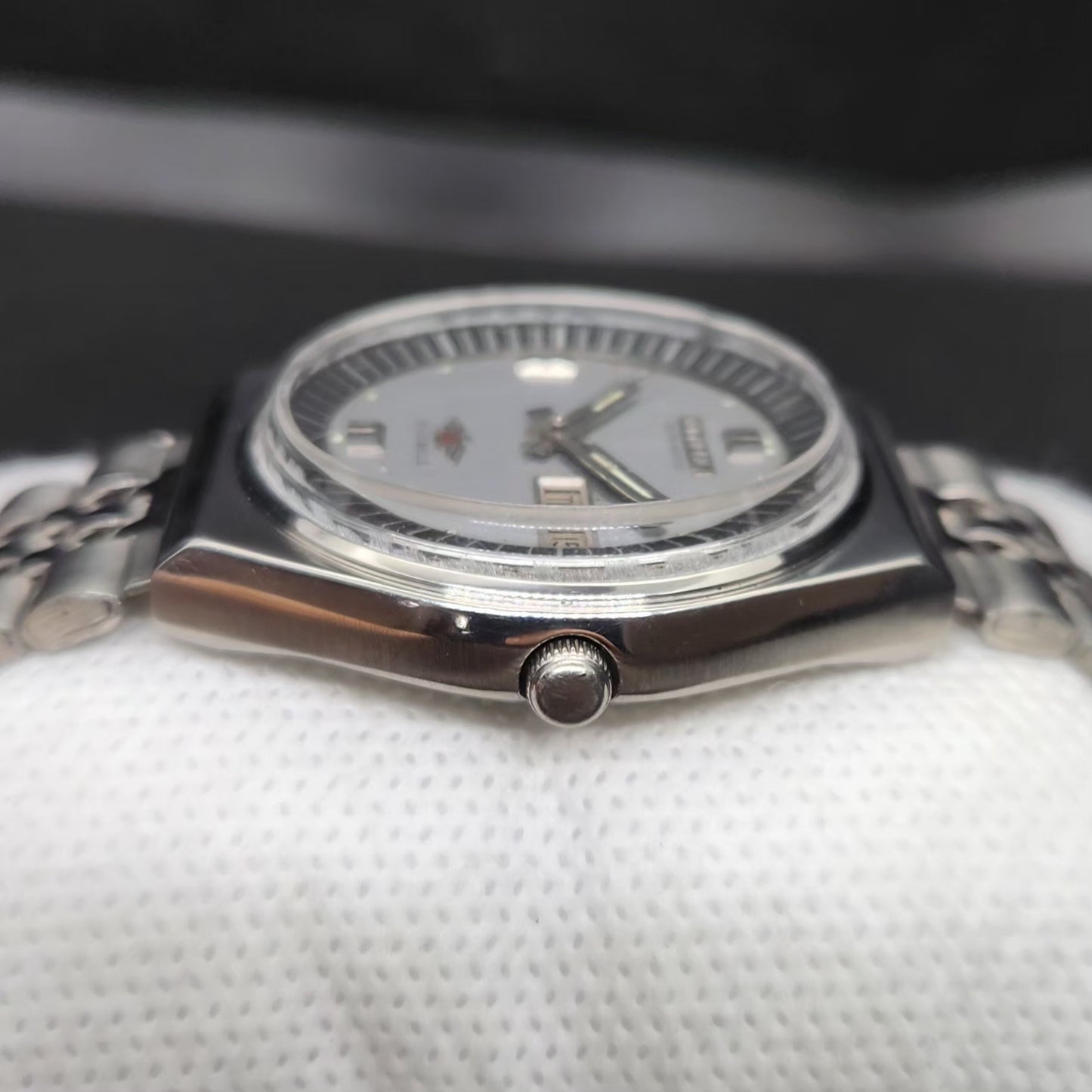 Vintage 1981 Original Citizen Automatic 8200 Grey Face 36MM case Day-Date Japanese Men's Wrist Watch CT85