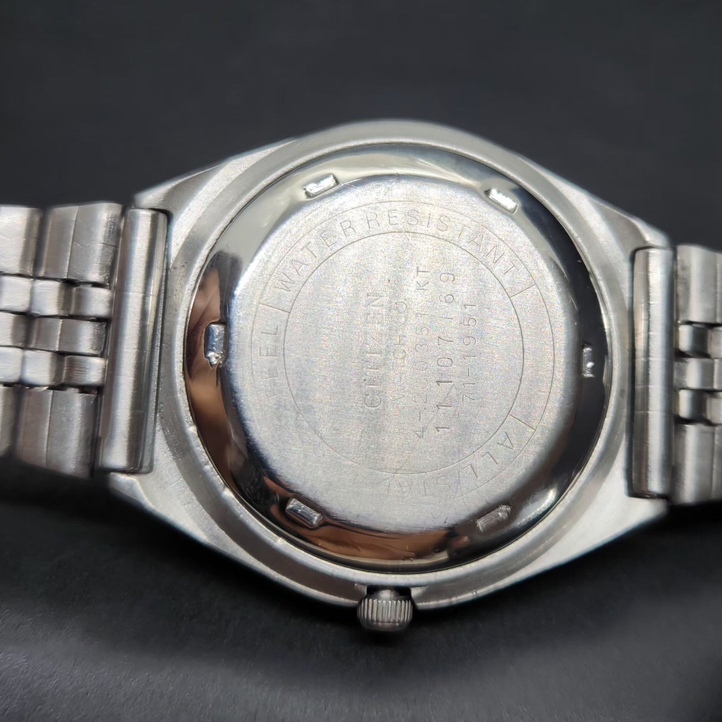 Vintage 1981 Original Citizen Automatic 8200 Grey Face 36MM case Day-Date Japanese Men's Wrist Watch CT85