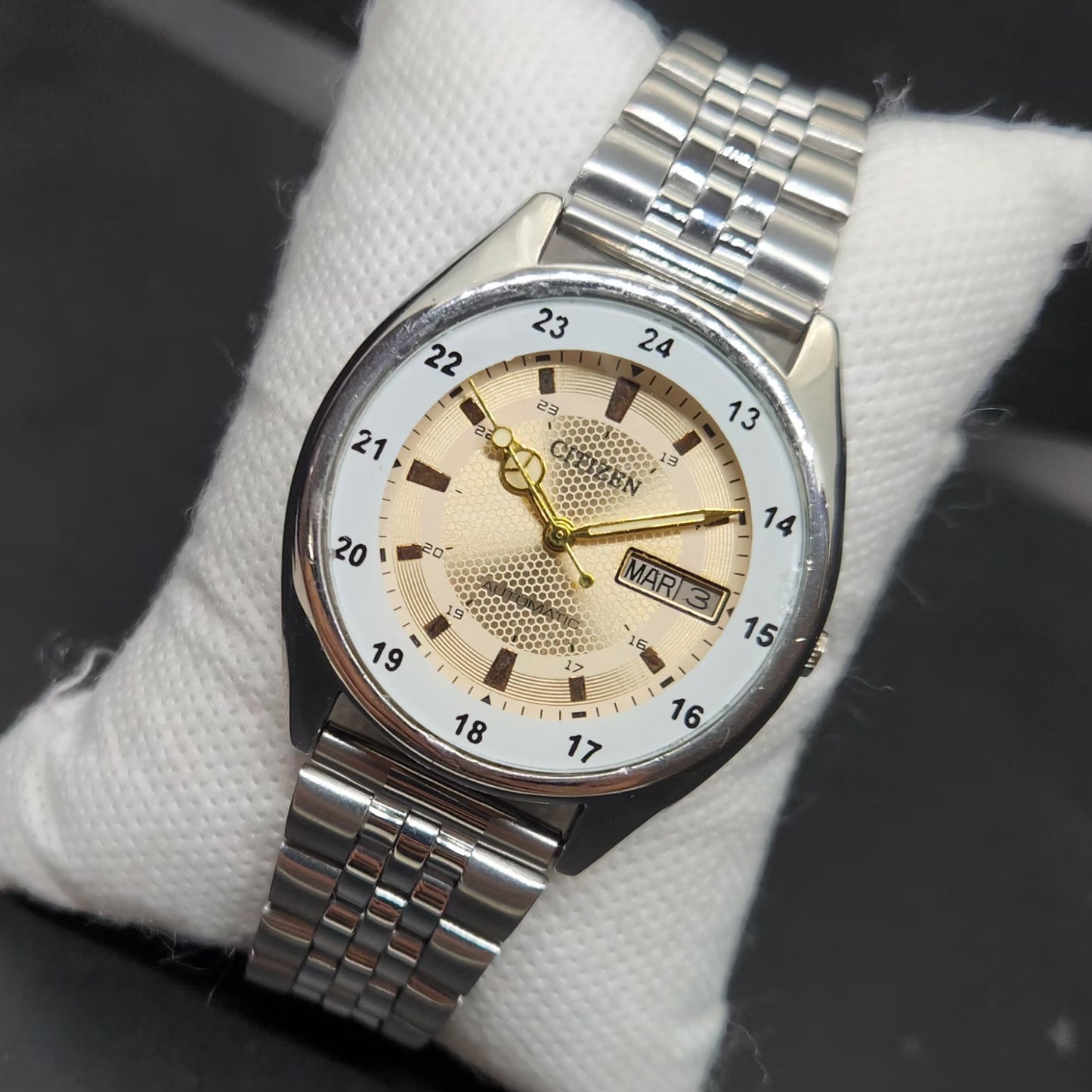 Vintage Mod Citizen 8200 Automatic Gold Face 36MM Case Railway Time Day-Date Men's Wrist Watch CT88