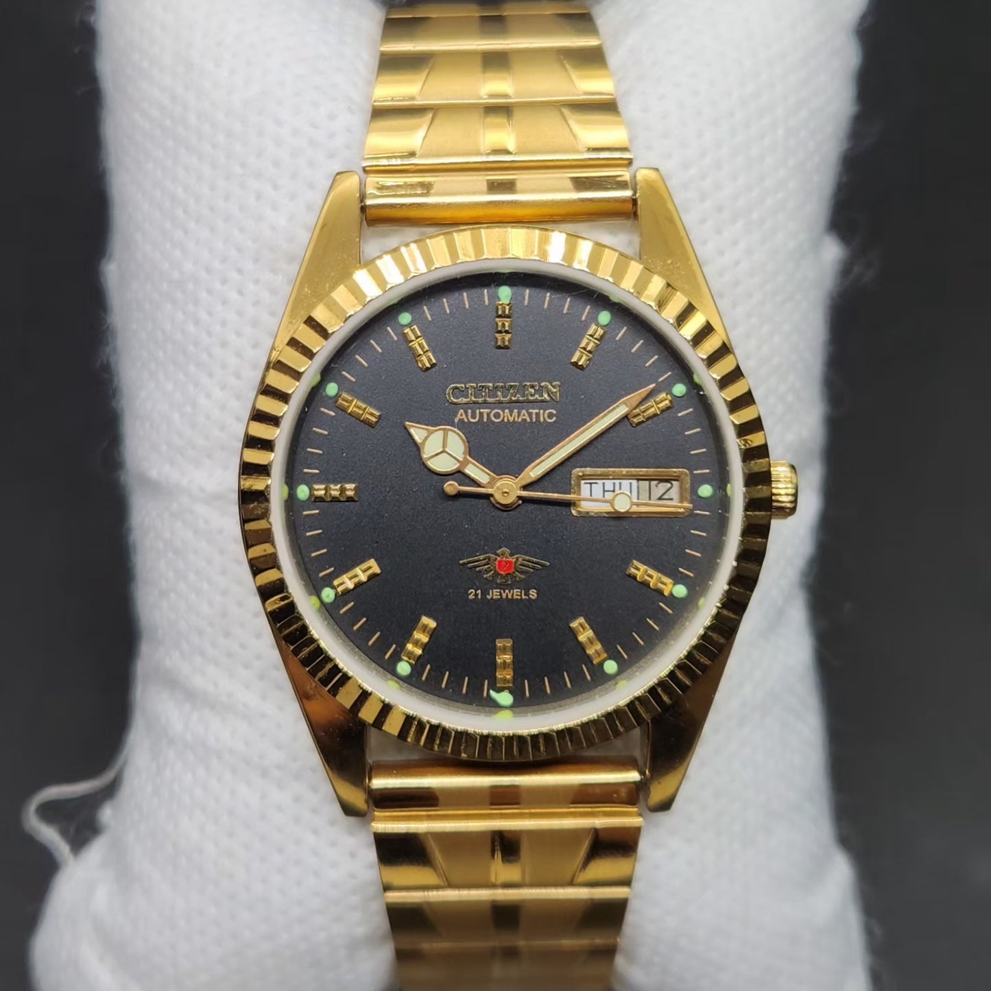 Vintage Mod Citizen 8200 Automatic Fluted Bazel Black Face 35MM Case Day-Date Men's Wrist Watch CT91