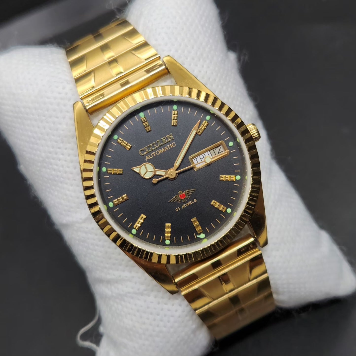 Vintage Mod Citizen 8200 Automatic Fluted Bazel Black Face 35MM Case Day-Date Men's Wrist Watch CT91