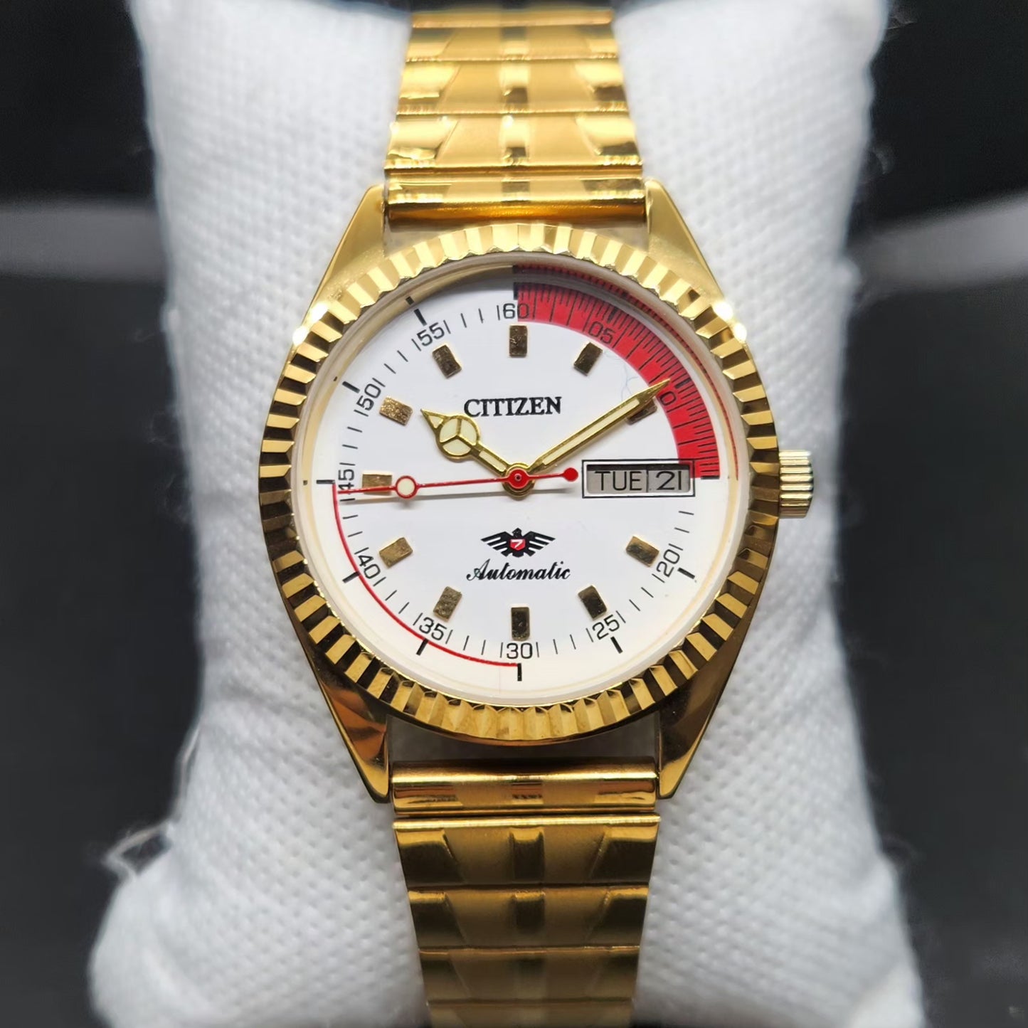 Vintage Mod Citizen 8200 Automatic Fluted Bazel White Face 35MM Case Day-Date Men's Wrist Watch CT92
