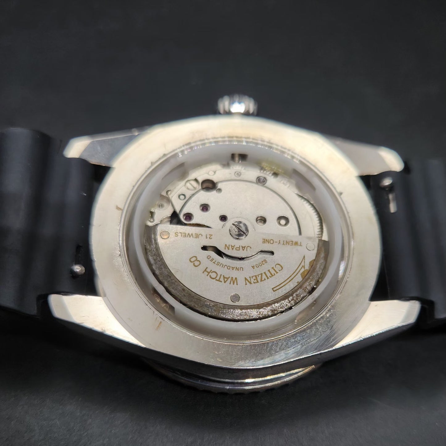 Vintage Mod Citizen 8200 Automatic Rotating Bazel Red Face 40MM Case Date Men's Wrist Watch CT93