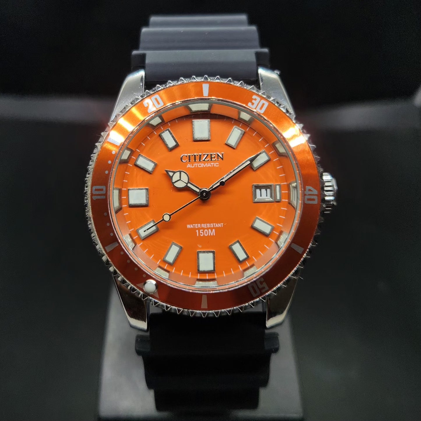 Vintage Mod Citizen 8200 Automatic Rotating Bazel Orange Face 40MM Case Date Men's Wrist Watch CT94