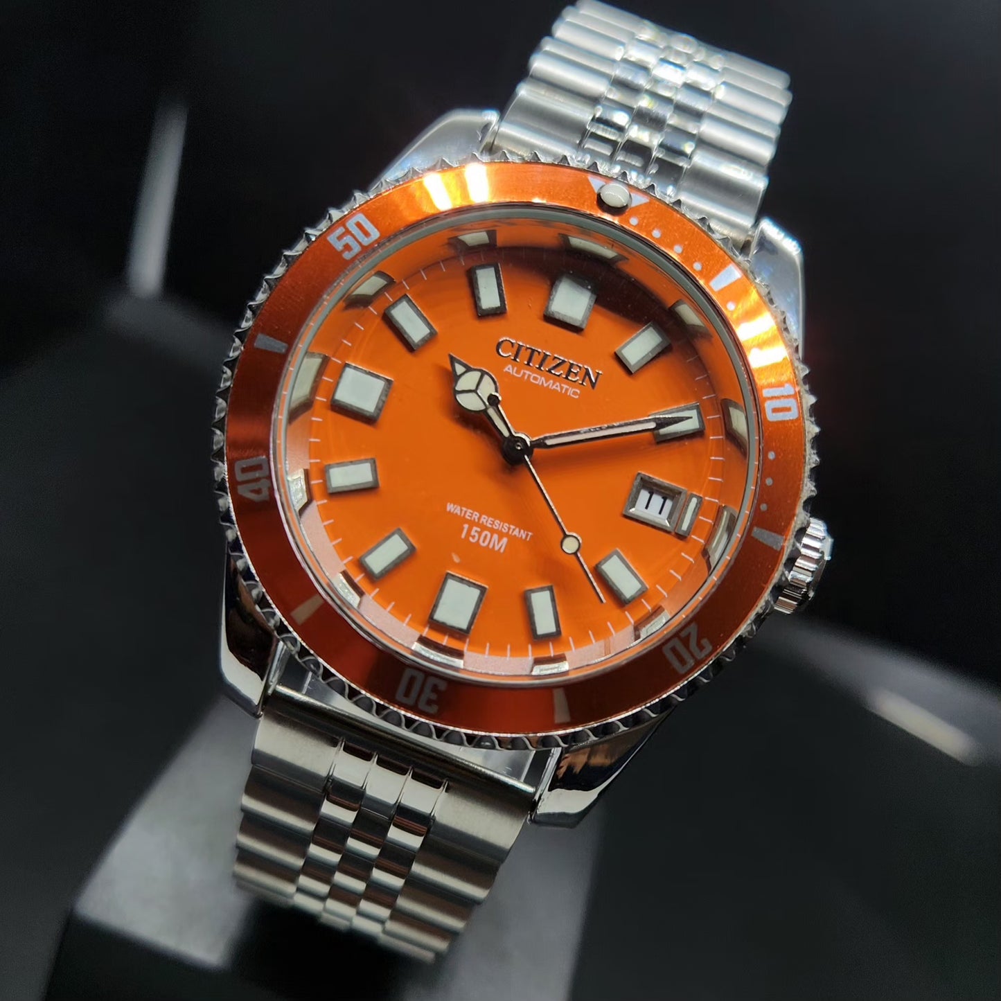 Vintage Mod Citizen 8200 Automatic Rotating Bazel Orange Face 40MM Case Date Men's Wrist Watch CT100
