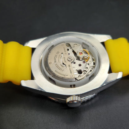 Vintage Mod Citizen 8200 Automatic Rotating Bazel Yellow Face 40MM Case Date Men's Wrist Watch CT102