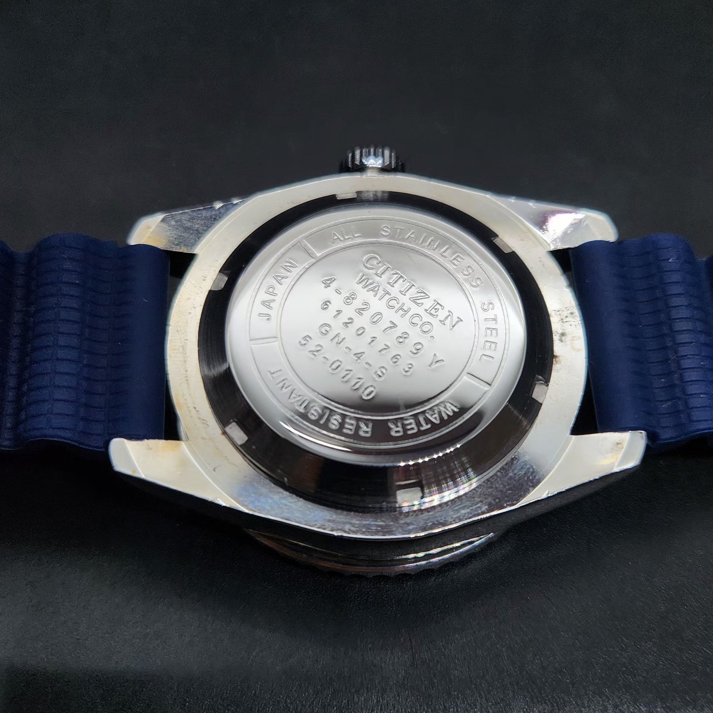 Vintage Mod Citizen 8200 Automatic Rotating Bazel Blue Face 40MM Case Date Men's Wrist Watch CT103