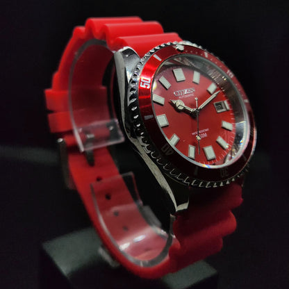 Vintage Mod Citizen 8200 Automatic Rotating Bazel Red Face 40MM Case Date Men's Wrist Watch CT104