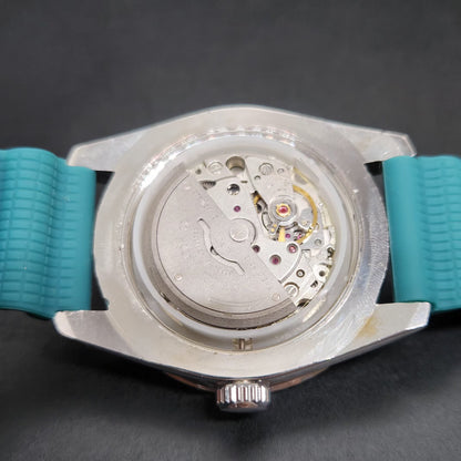 Vintage Mod Citizen 8200 Automatic Rotating Bazel Sea Green Face 40MM Case Date Men's Wrist Watch CT105