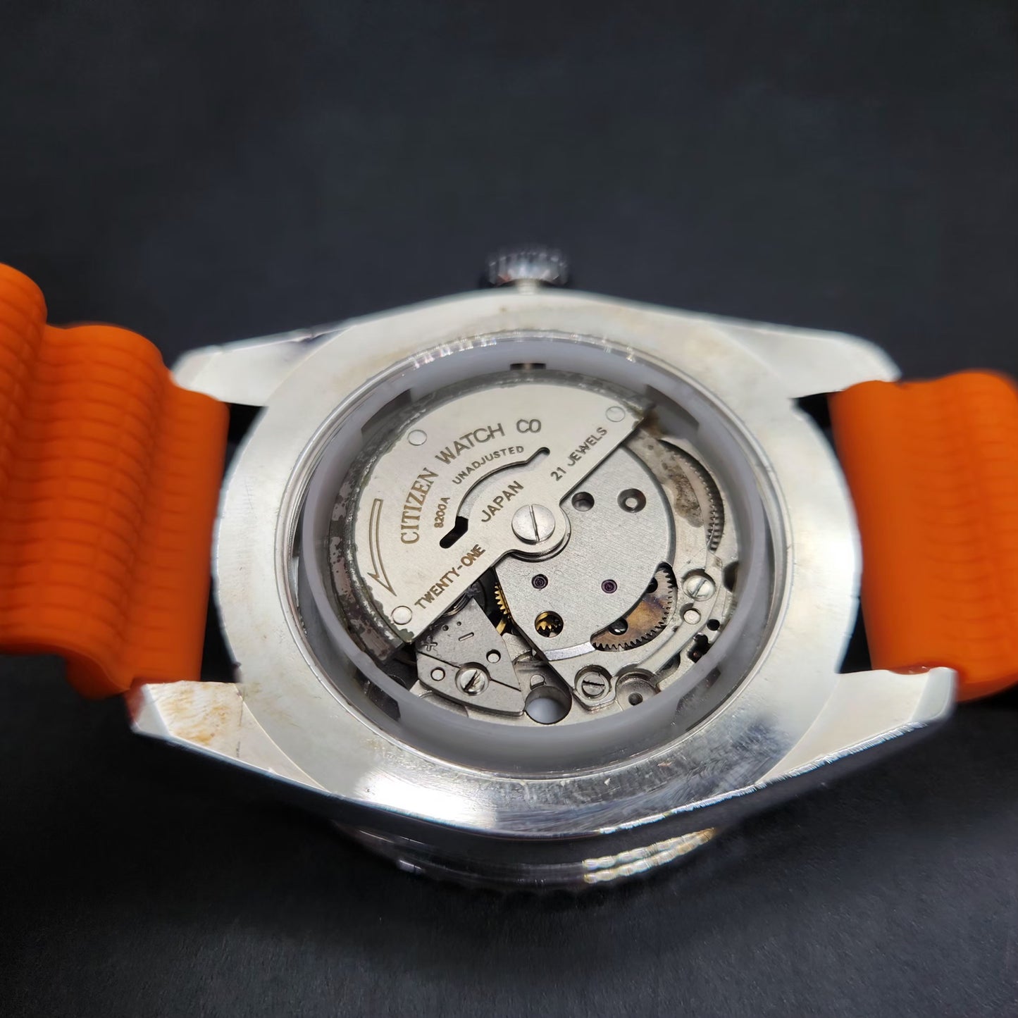 Vintage Mod Citizen 8200 Automatic Rotating Bazel Orange Face 40MM Case Date Men's Wrist Watch CT106