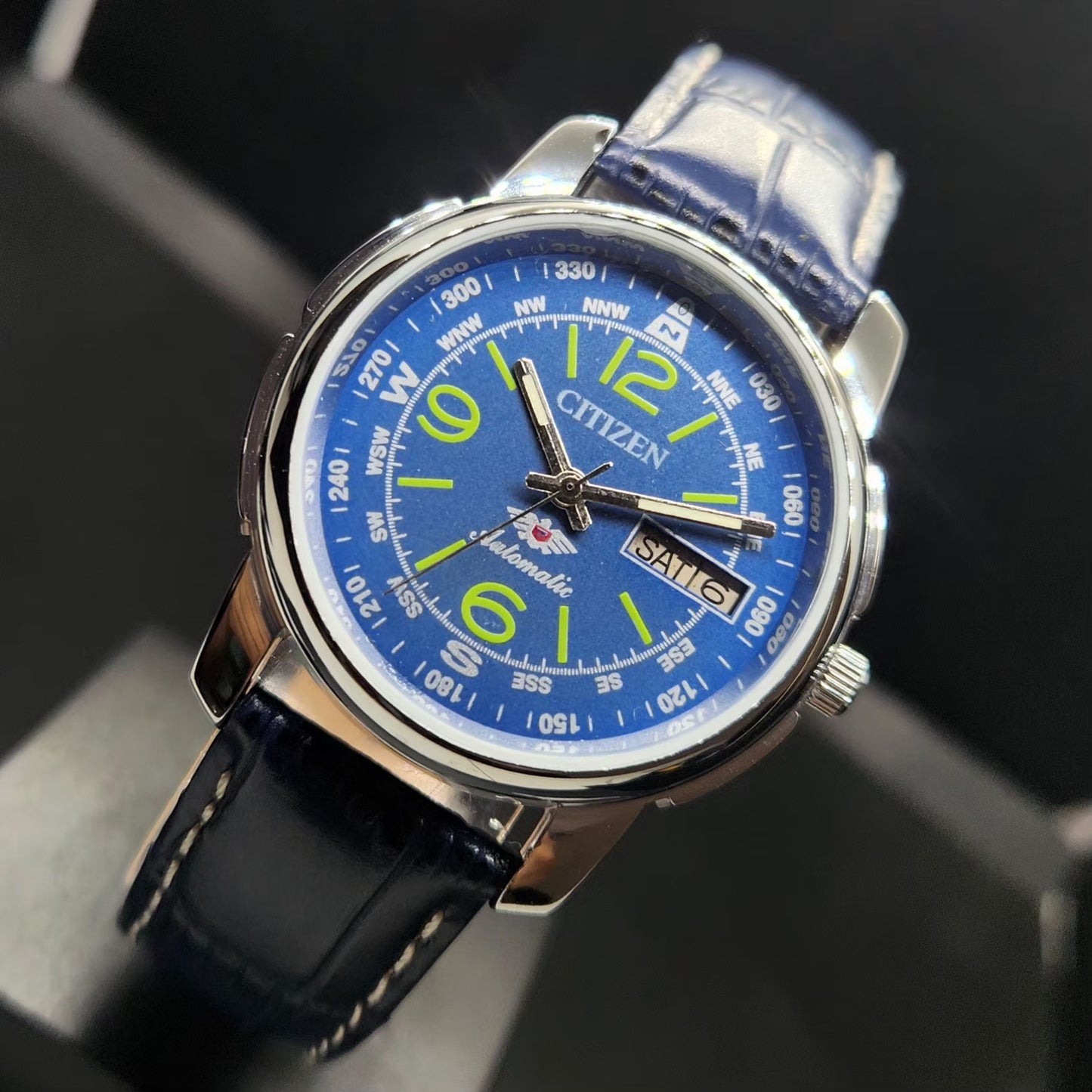 Vintage Mod Citizen 8200 Automatic Blue Face 37MM Case Day-Date Men's Wrist Watch CT109