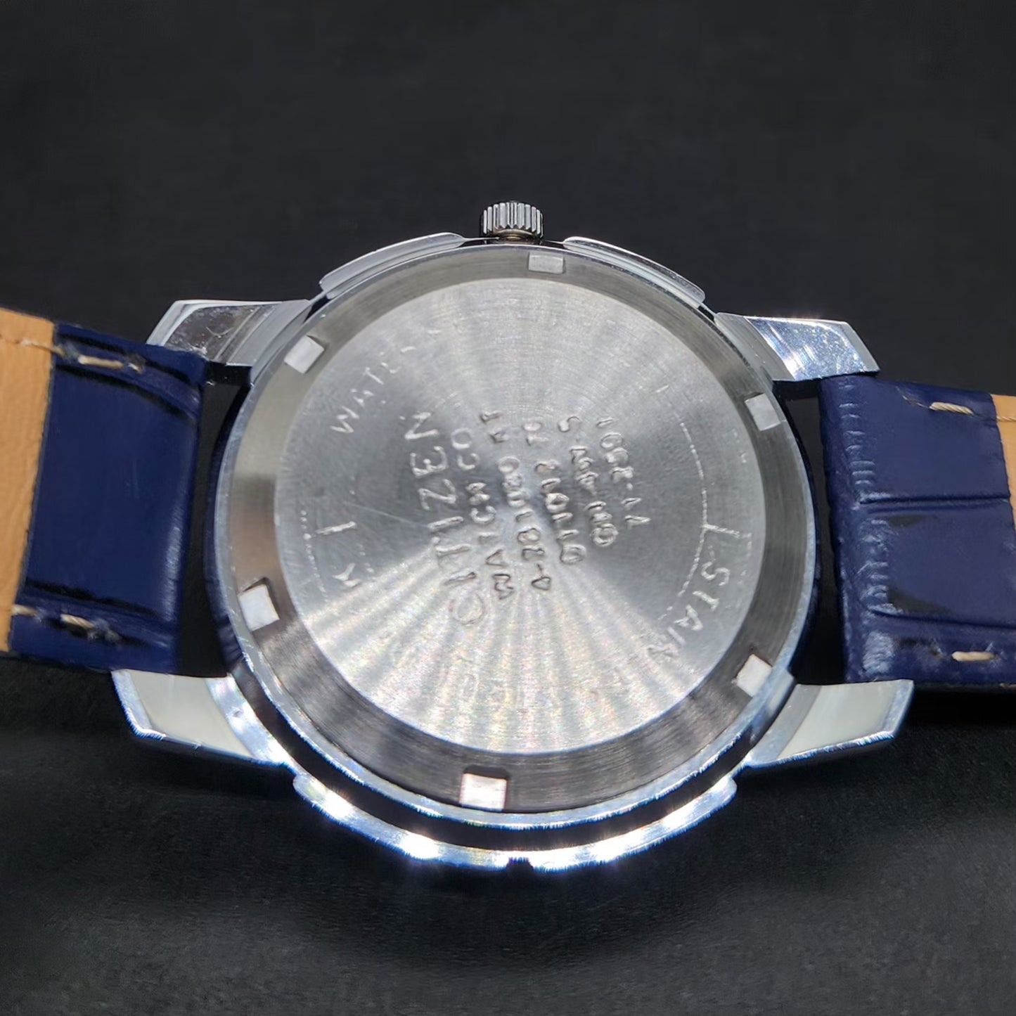 Vintage Mod Citizen 8200 Automatic Blue Face 37MM Case Day-Date Men's Wrist Watch CT109