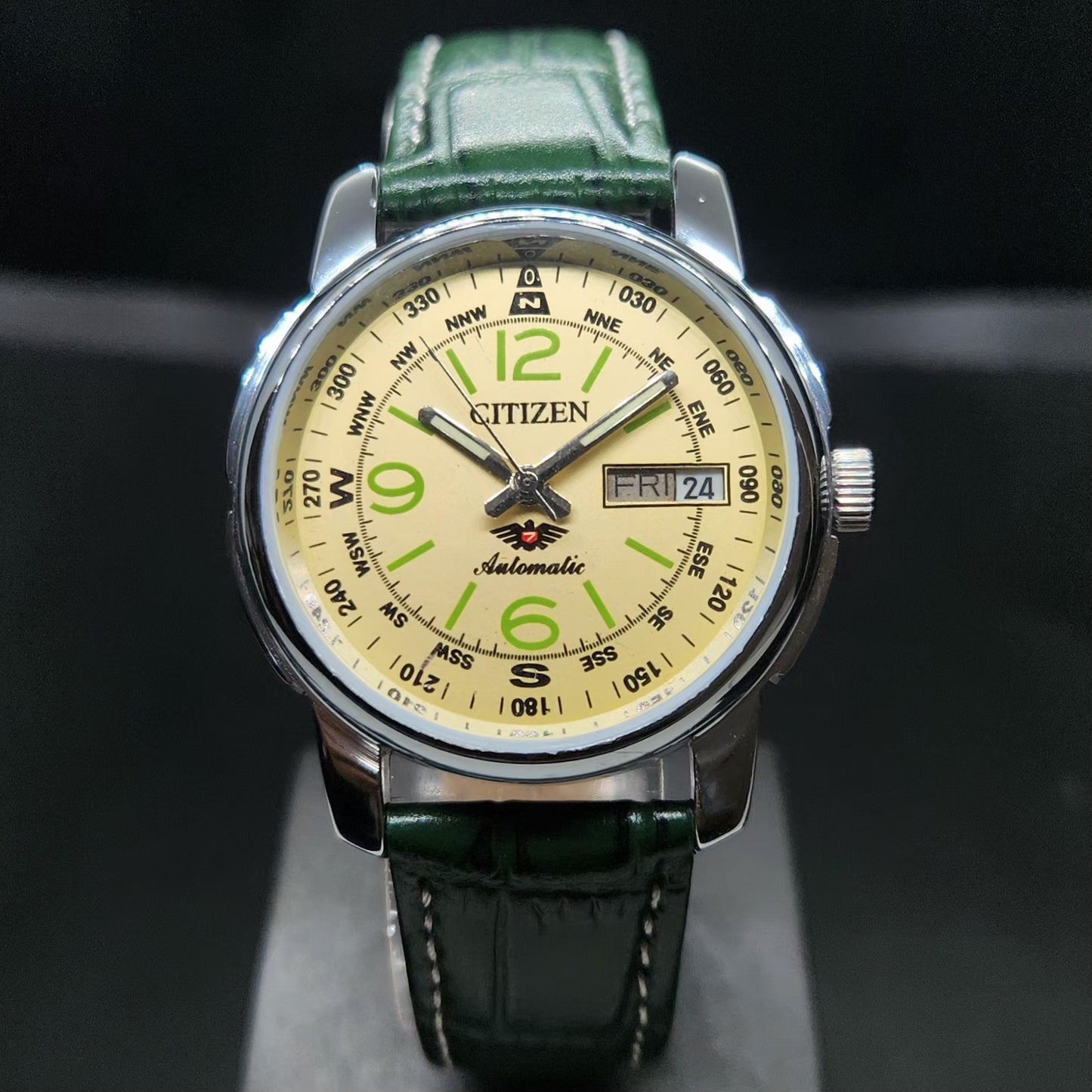 Vintage Mod Citizen 8200 Automatic Yellow Face 37MM Case Day-Date Men's Wrist Watch CT111