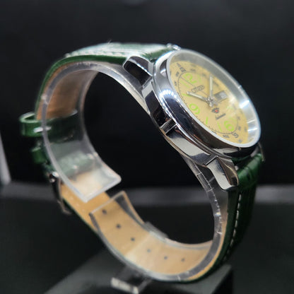 Vintage Mod Citizen 8200 Automatic Yellow Face 37MM Case Day-Date Men's Wrist Watch CT111