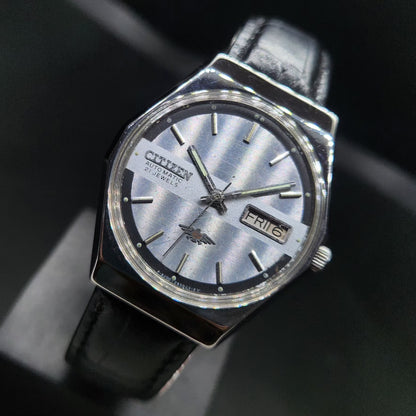 Vintage 1981 Original Citizen Automatic 8200 Silver Face 36MM Case Day-Date Japanese Men's Wrist Watch CT112